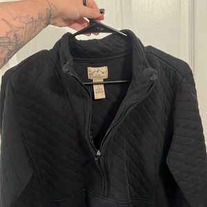 Blue mountain pull over hoodie.